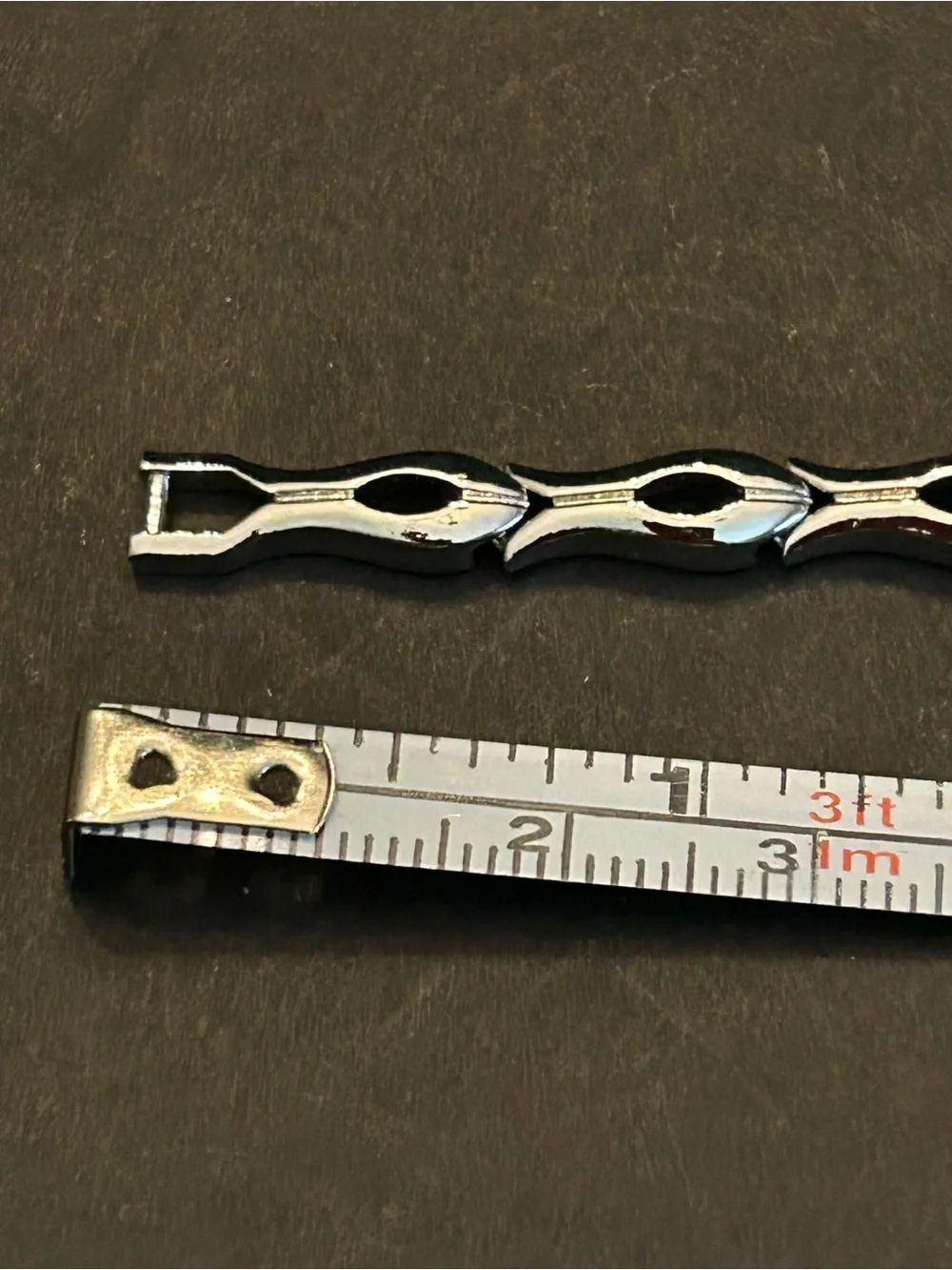 Silver-tone Floral Crystal Link Bracelet 7” With a 1” Extender Brand New